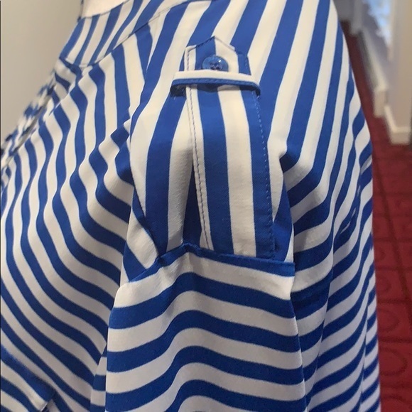 CALVIN KLEIN BLUE and WHITE STRIPED BLOUSE NWOT - Picture 4 of 5